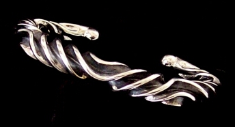 Oudheden Cuff Bracelet