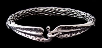 Vullum Bangle