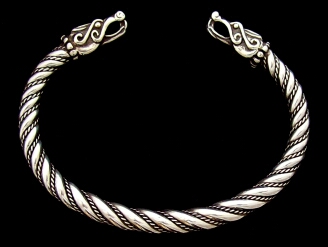 tapered bracelet