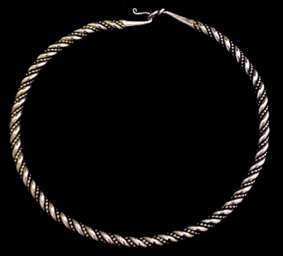 Viking Neckring